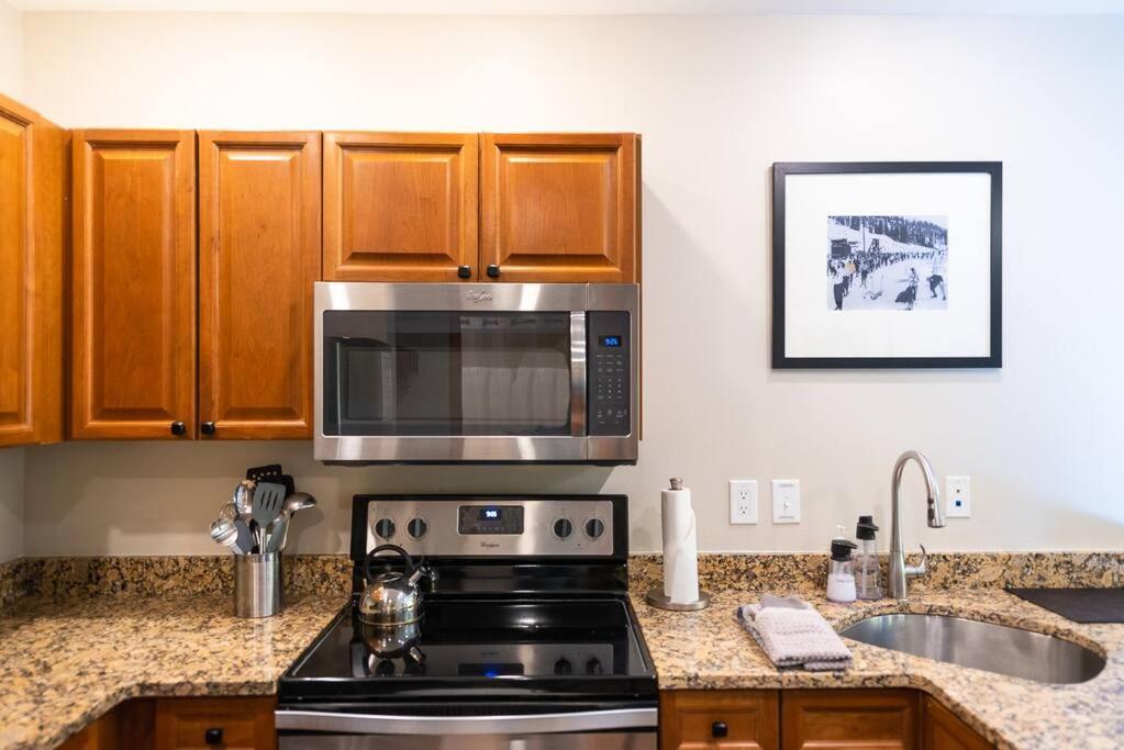 Ski-In/Ski-Out Zephyr 1 Bedroom Condo Winter Park Bagian luar foto